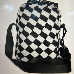 Petals and Peacocks shoulder bag